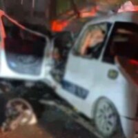 Kamyona arkadan çarptı: 2 ölü, 1 yaralı