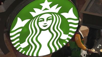 Starbucks, dükkanlarını ve çalışanlarını azaltacak