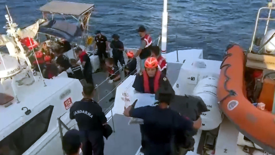 Tekneye narko baskın! Tam 210 kilo!