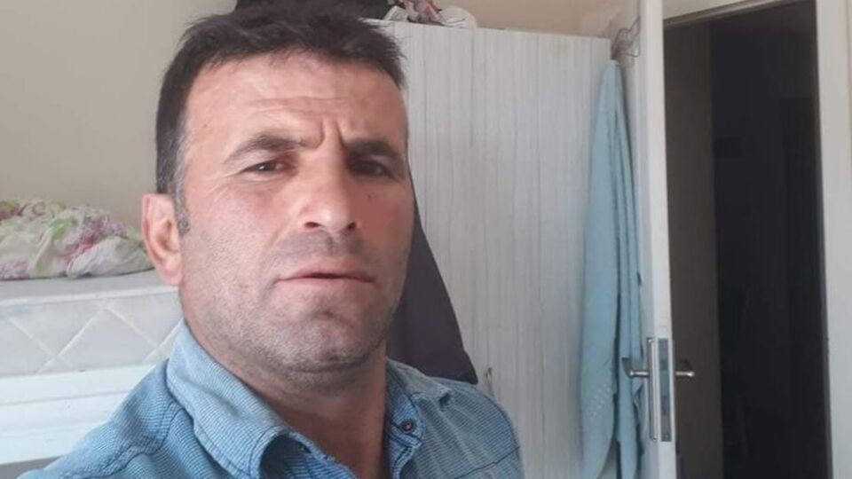 4 çocuk annesini porselen bardakla öldürdü!