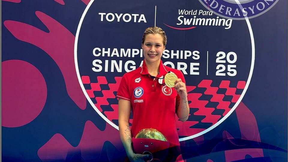 5 günde 4. kez dünya şampiyonu!