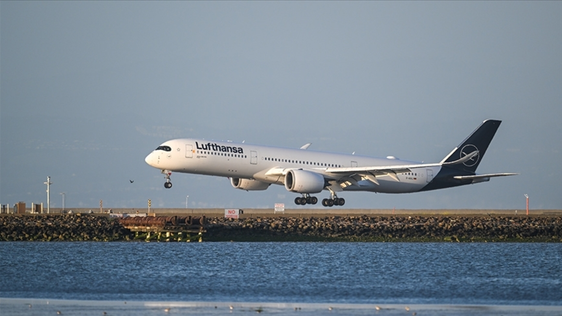 Lufthansa'da Fırtına Öncesi Sessizlik: Binlerce İş Yerinden Olabilir!