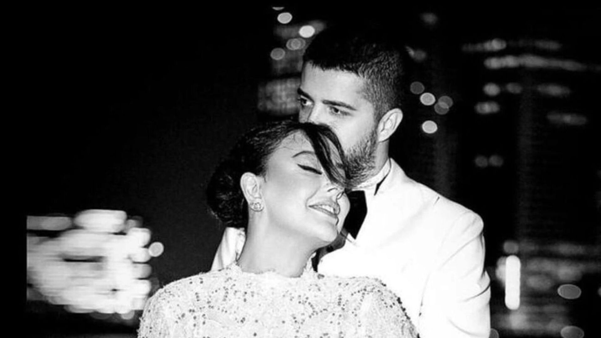 Ebru Gündeş ve Murat Özdemir Çiftinden Flaş Ayrılık Kararı! İlişkileri Gerçekten Bitti Mi?