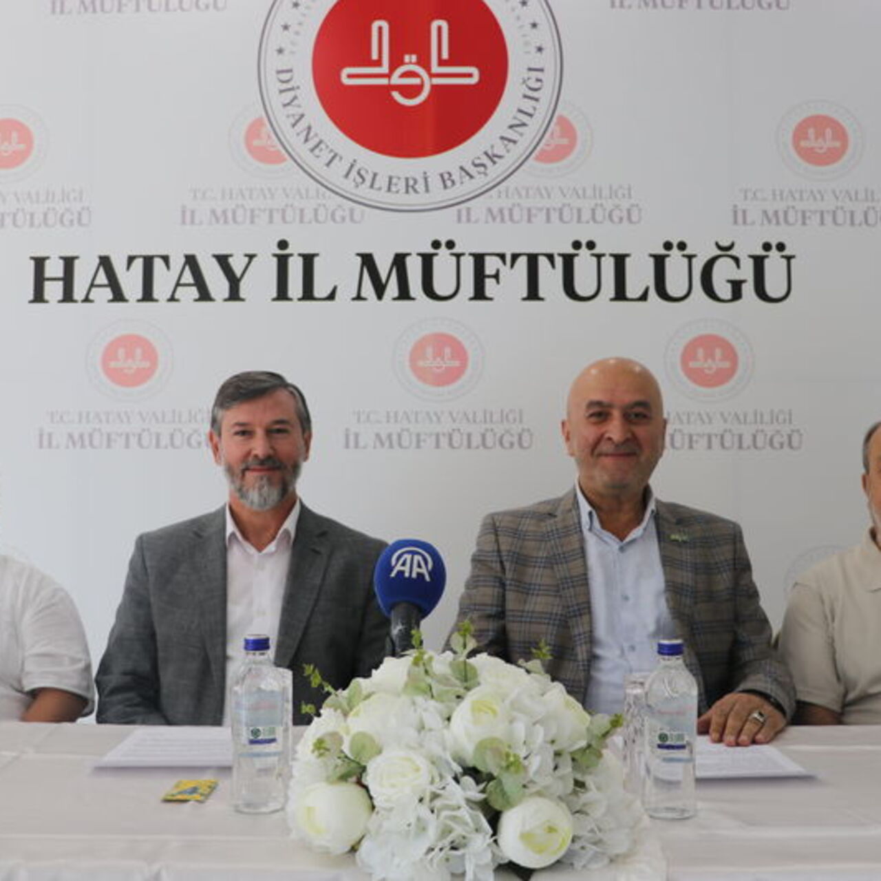 Hatay'da 50 çifte düğün ve çeyiz desteği