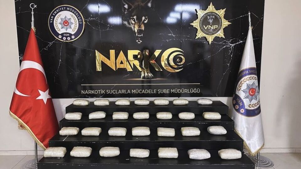 Van'da sentetik uyuşturucu ele geçirildi