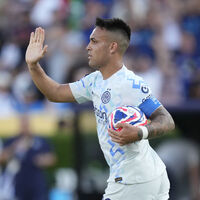 Inter iki golle kazandı