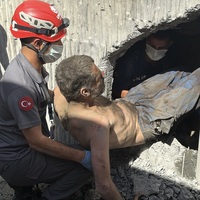 İstanbul'da inanılmaz iddia! Tünelde günlerce mahsur kaldı!