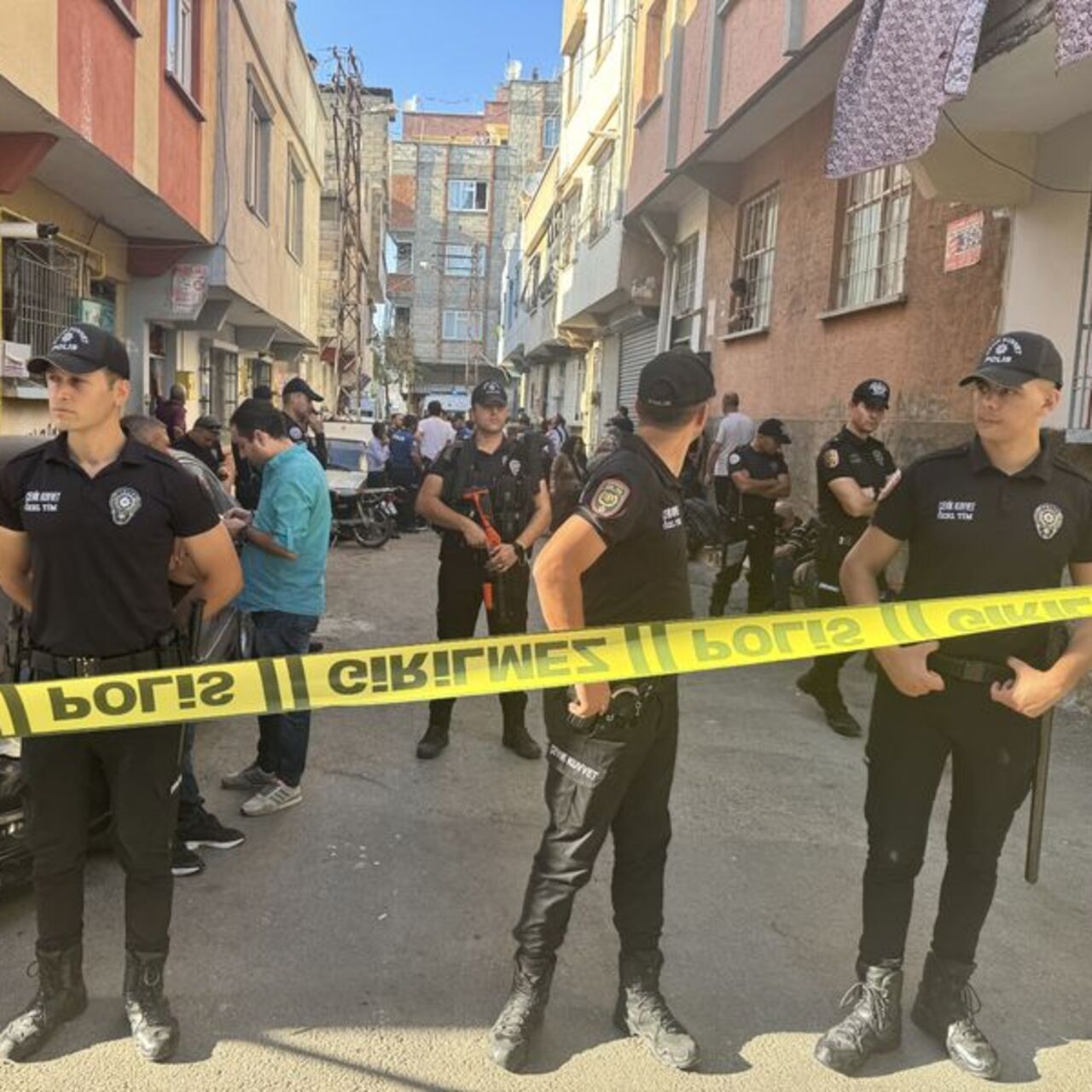 Yine kadın cinayeti! Karısını katletti!