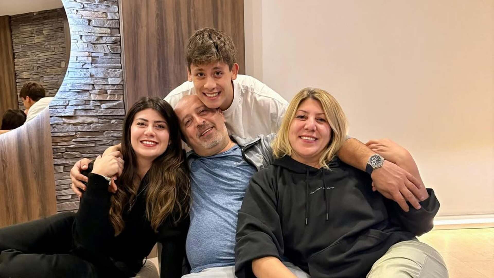 Arda Güler'in ailesi derbi heyecanına ortak oldu - Magazin haberleri