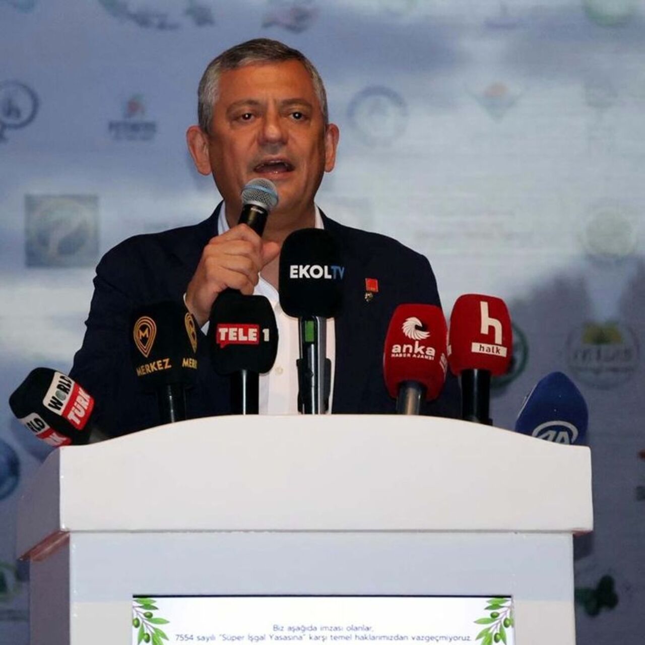 Özel, Muğla'daki mitingde konuştu
