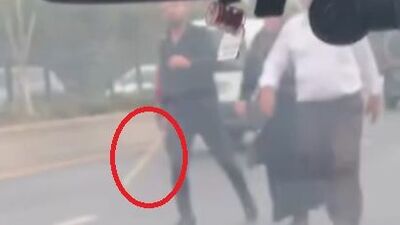 Eli sopalı sürücü yakalandı