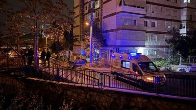 İzmir'de peş peşe bıçaklı saldırı: 1 ölü, 2 yaralı