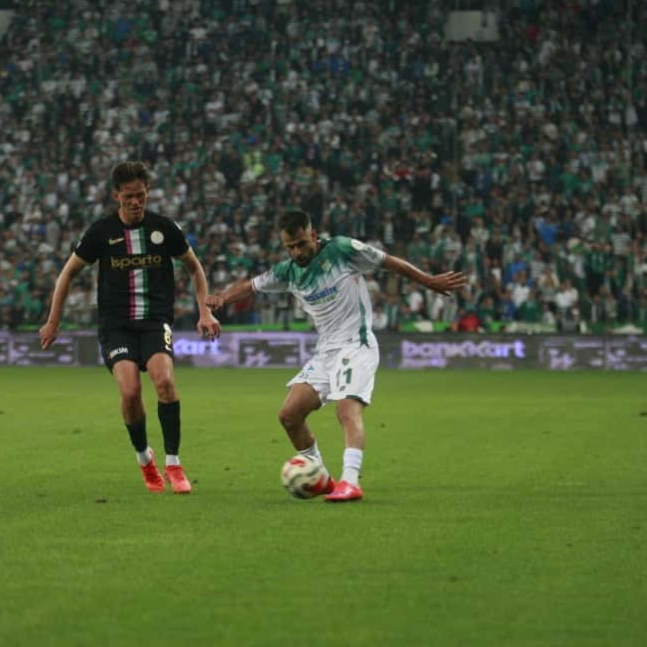Bursaspor’un 20 maçlık yenilmezlik serisi bitti!