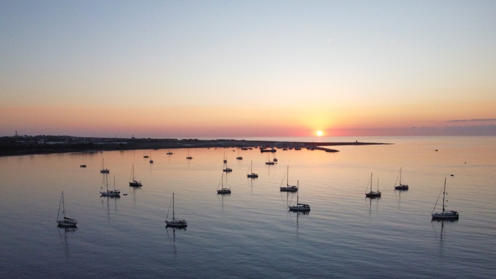 Sumud Filosu'nda su almaya başlayan teknenin yolcuları Türkiye tarafından tahliye edildi | Dış Haberler
