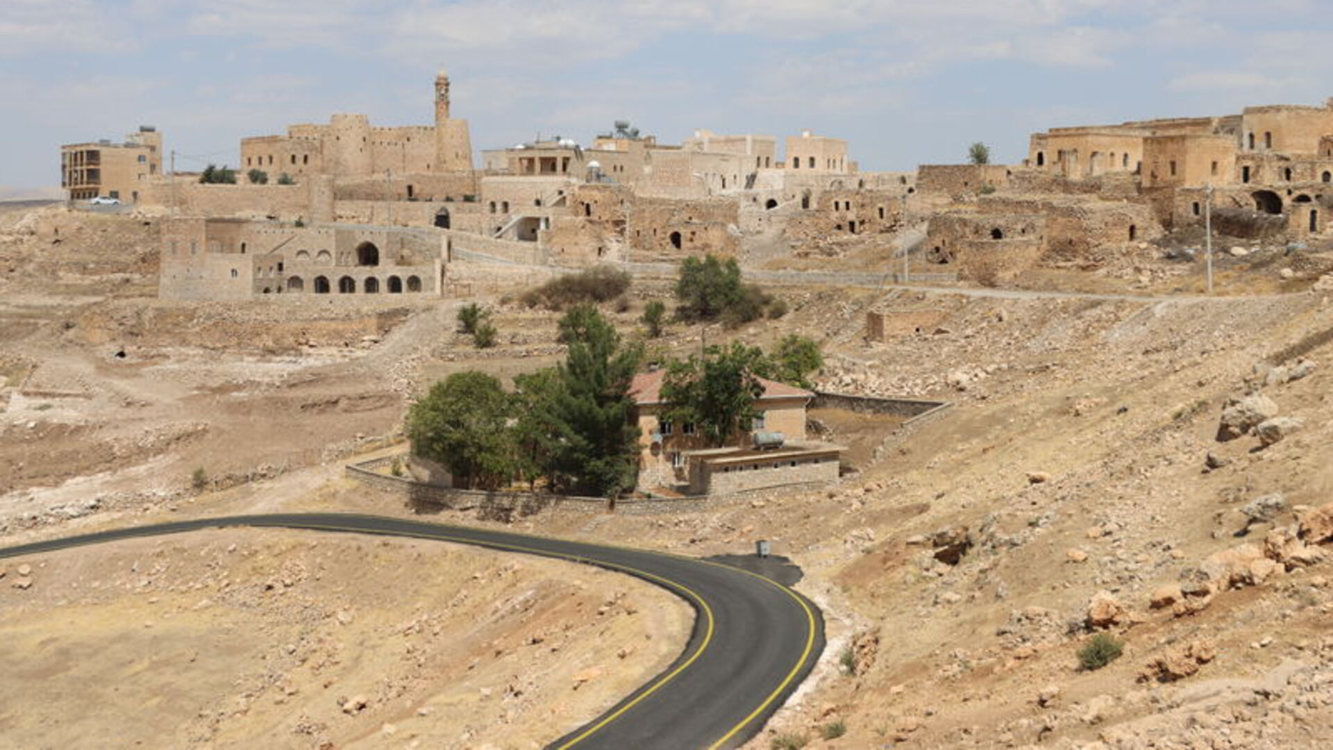 Topraklarına dönen Süryanilerin sayısı artıyor | Son dakika haberleri