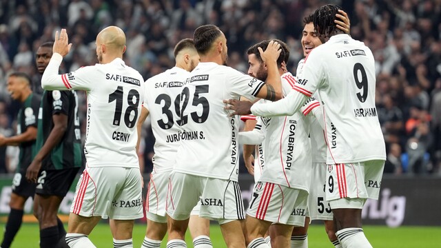 Beşiktaş 3 puanı 3 golle aldı!