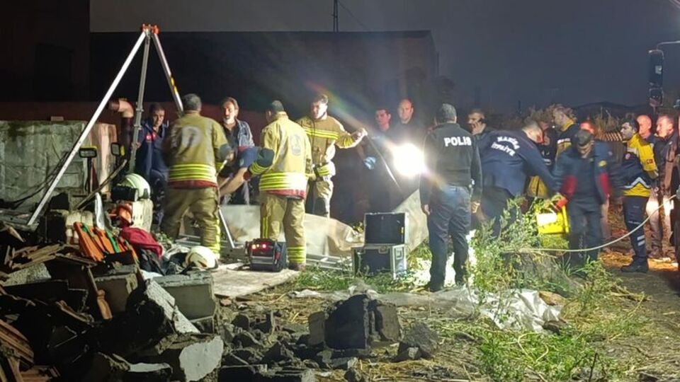 30 metrelik kuyuda ölü bulundu