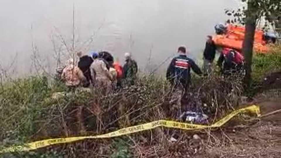 Kayıp 3 çocuk annesinin ayakkabısı ve telefonu bulundu! Korkutan bekleyiş!