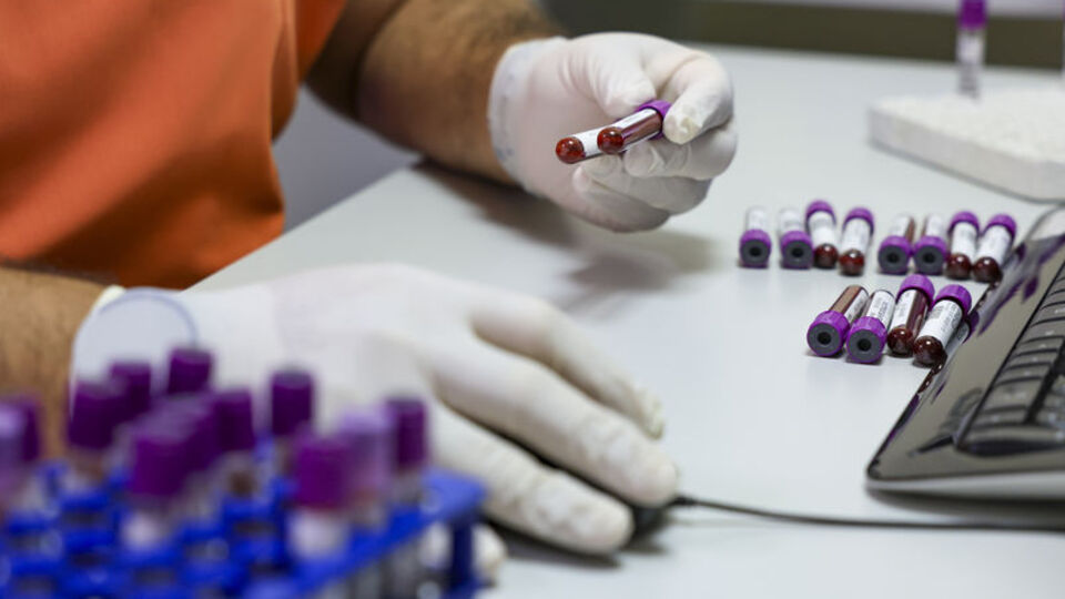 İspanya'dan gelen kan, anne ve bebeğini hayata bağladı