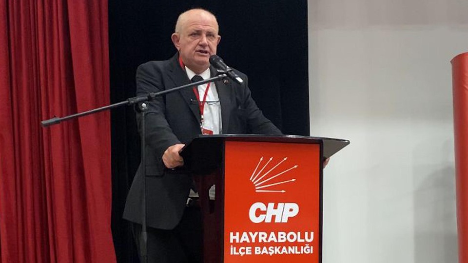 Hayrabolu Belediye Başkanı, CHP'den istifa etti