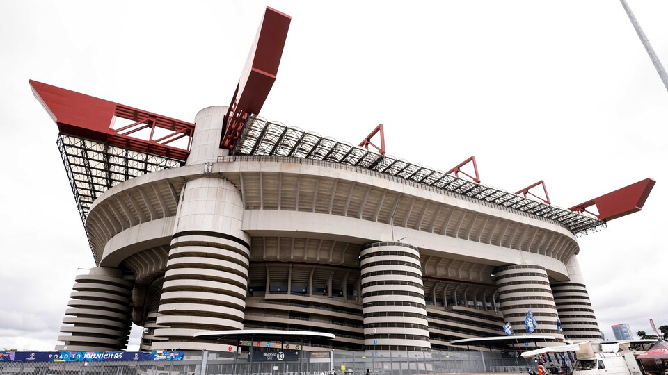 San Siro'nun yerine yeni stadyum!