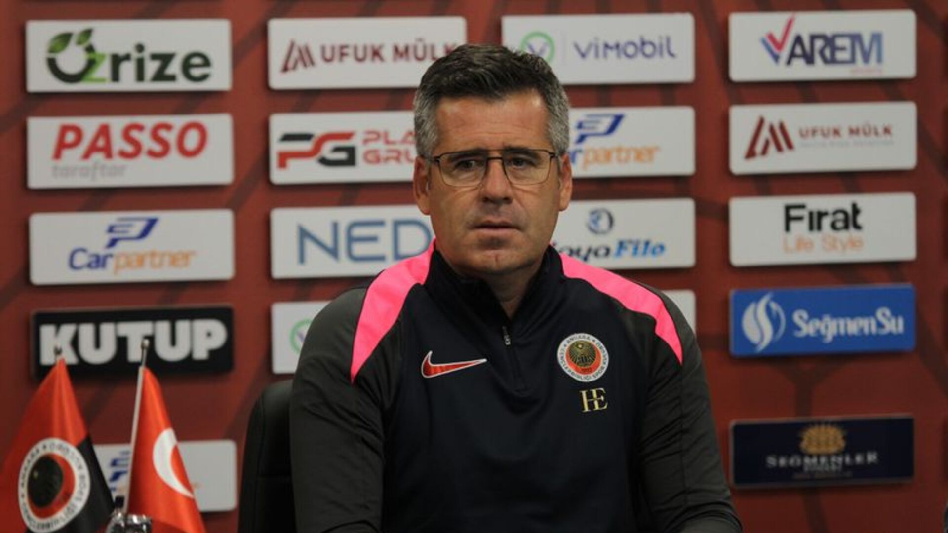 Hüseyin Eroğlu'dan Flaş Faul Açıklaması: 'Adil Bir Sistem Yok, Hakemler Eşit Davranmıyor!'