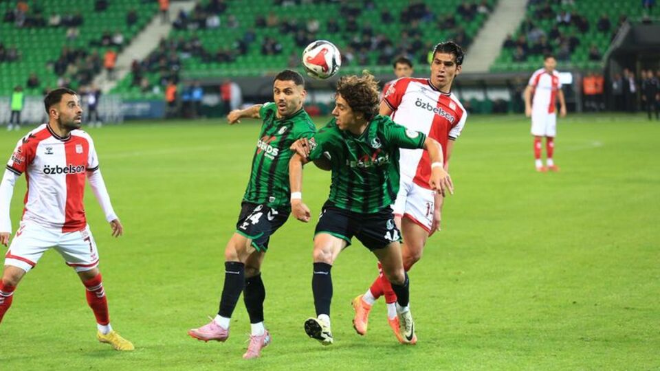 Sakaryaspor'dan kural hatası!