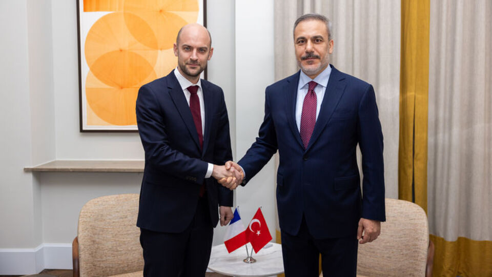 Bakan Fidan Fransız mevkidaşı ile görüştü