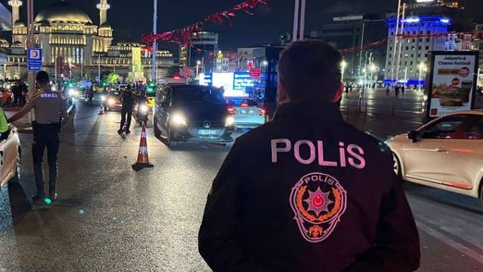 "Huzur İstanbul"da 909 kişiye gözaltı