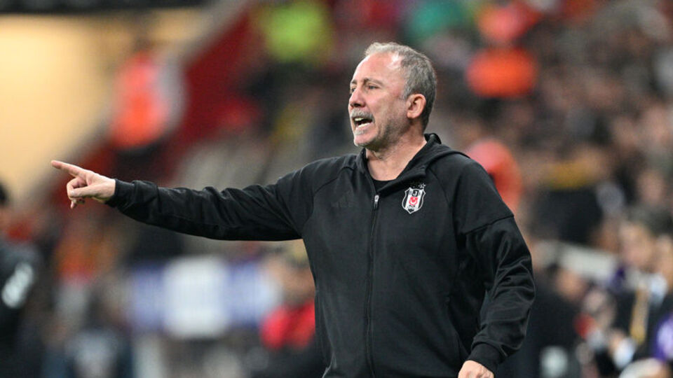 Sergen Yalçın derbileri kaybetmiyor!