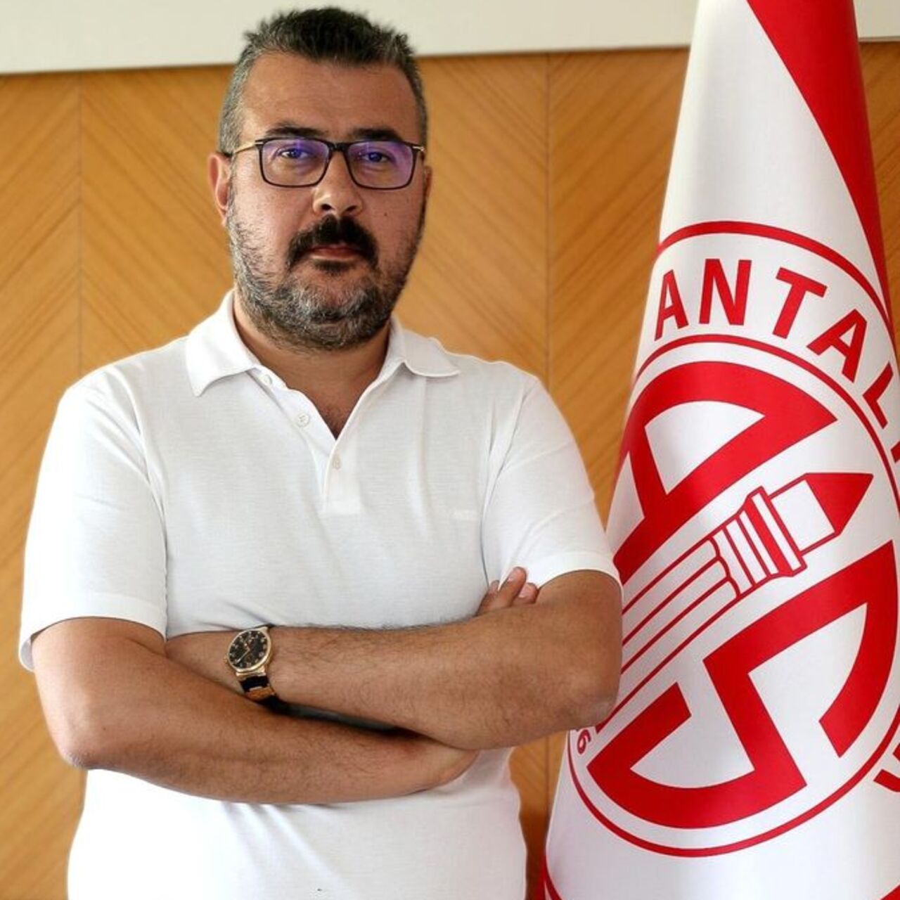 Eski Antalyaspor Başkanı gözaltında