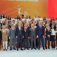 Eczacıbaşı yeni salonuna kavuştu