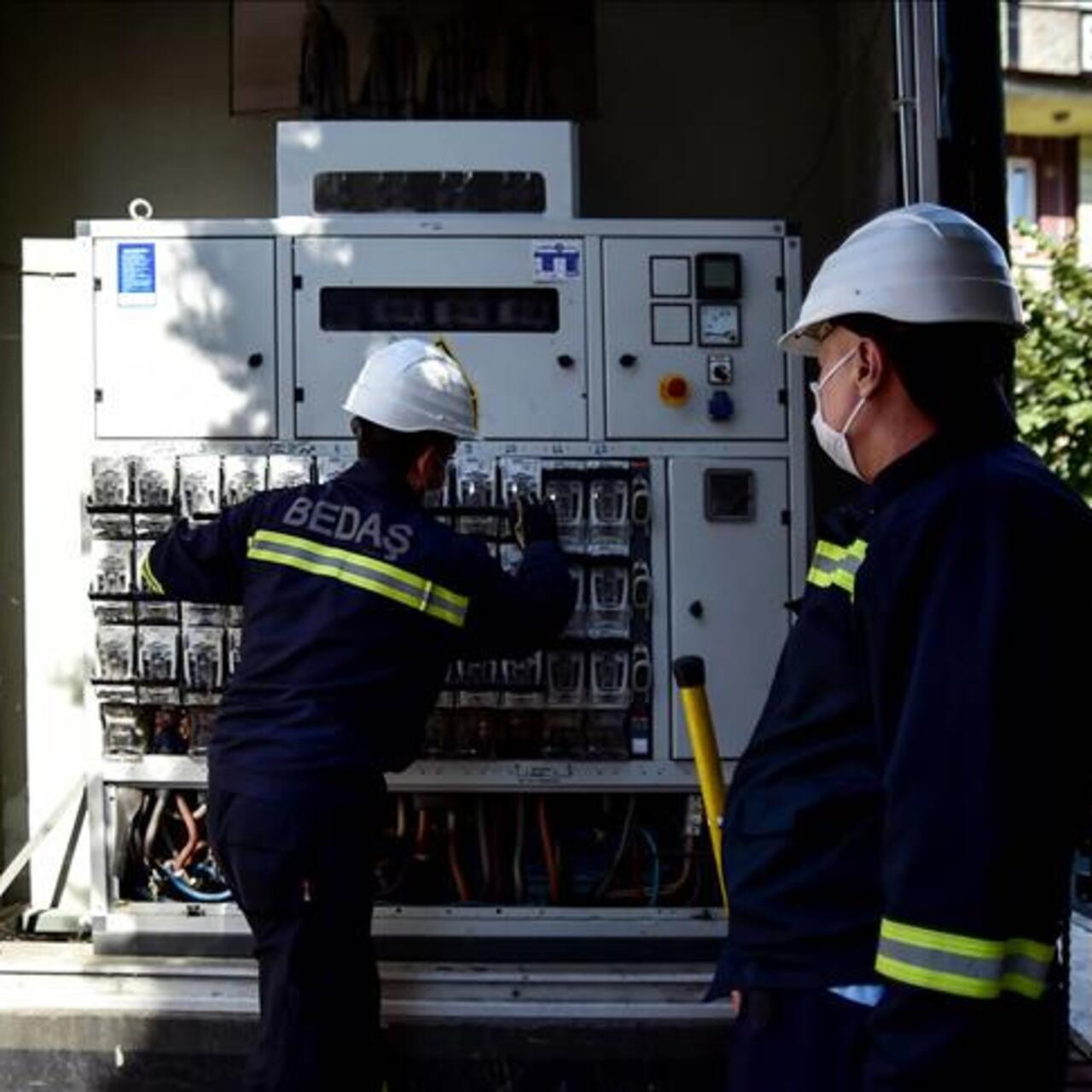 İstanbul'un 22 ilçesinde elektrik kesilecek! 
