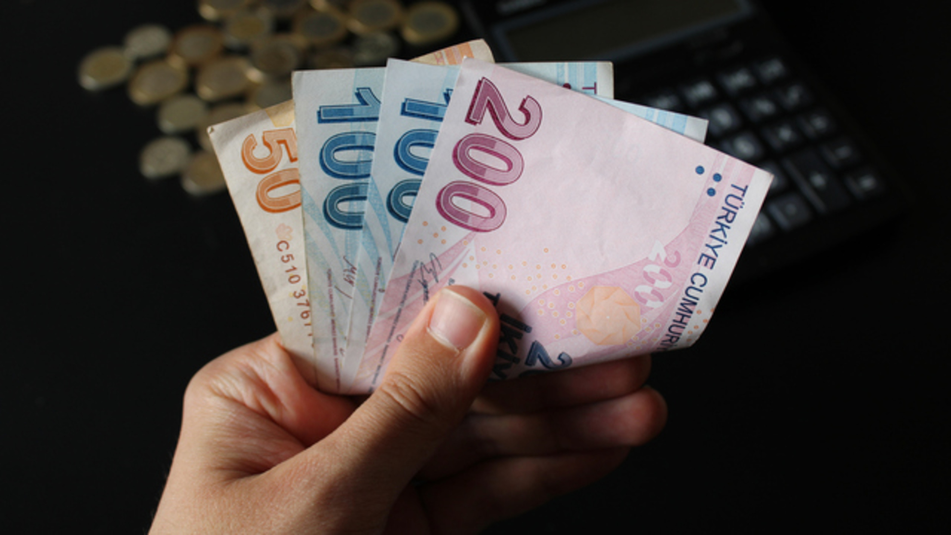 Ekim 2025 Emekli Promosyonu Savaşları: Hangi Banka Ne Kadar Verecek?