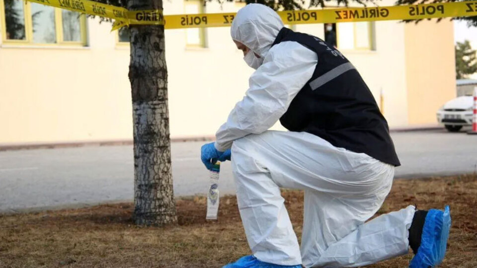 Önce 16 milyon TL'lik gasp sonra araçtan indirip infaz!