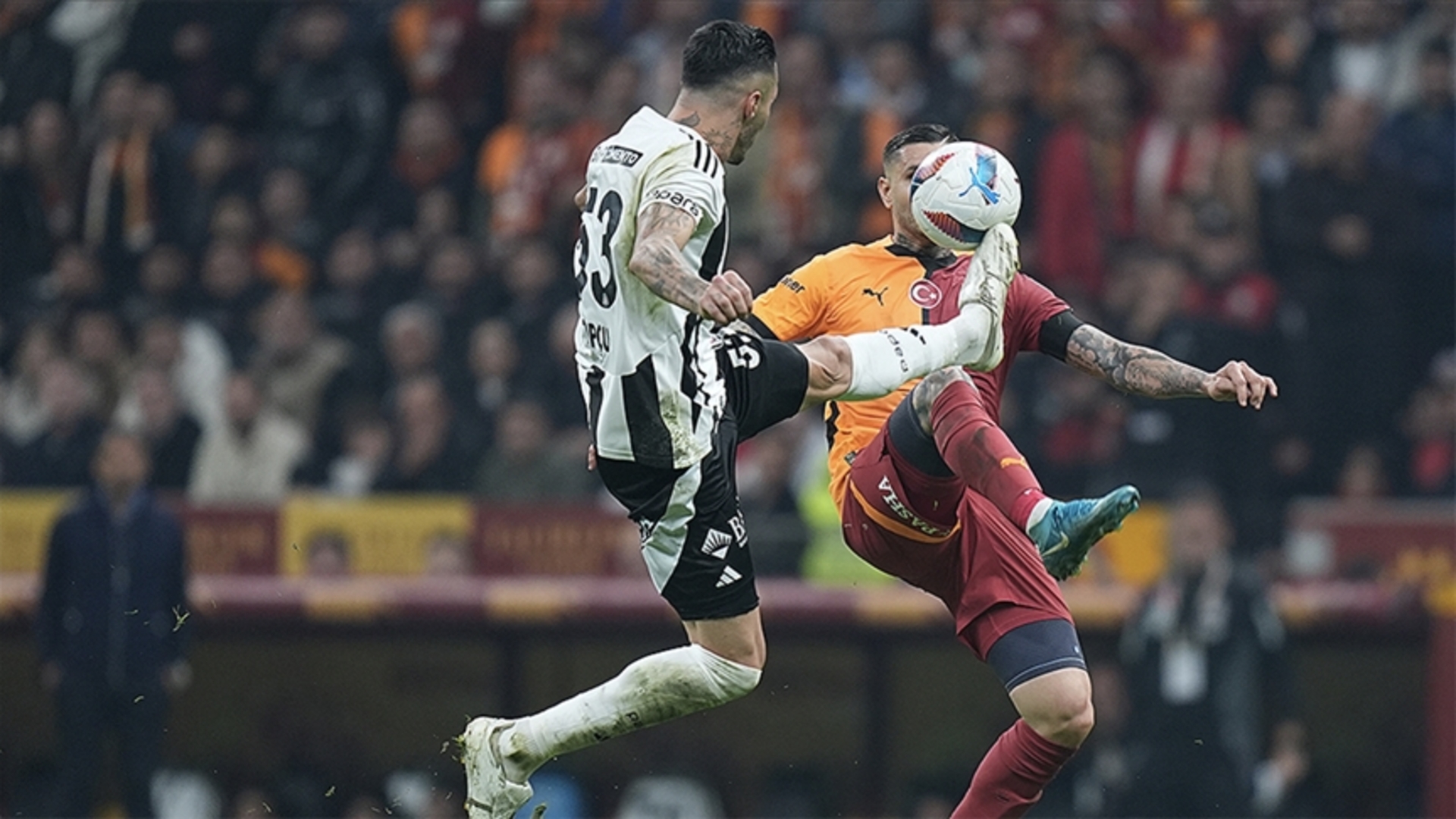 GS - BJK Derbisi Biletleri Kapış Kapış! İşte Satış Tarihi ve Göz Kamaştıran Fiyatlar