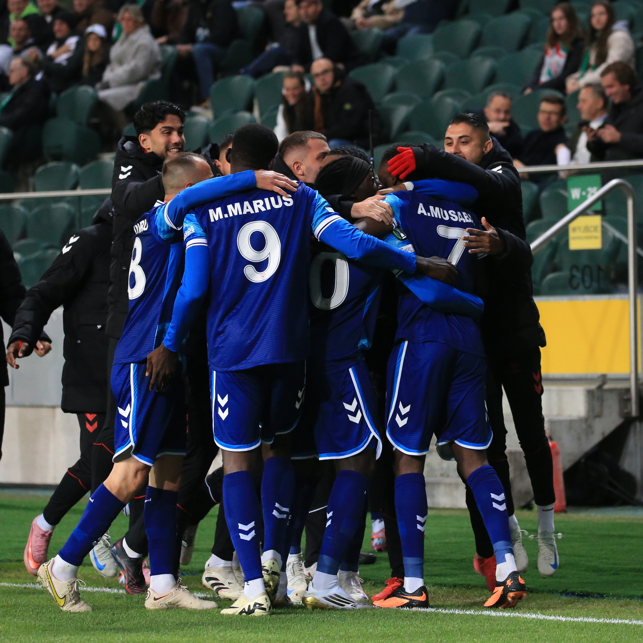 Samsunspor'dan Avrupa'ya harika başlangıç!