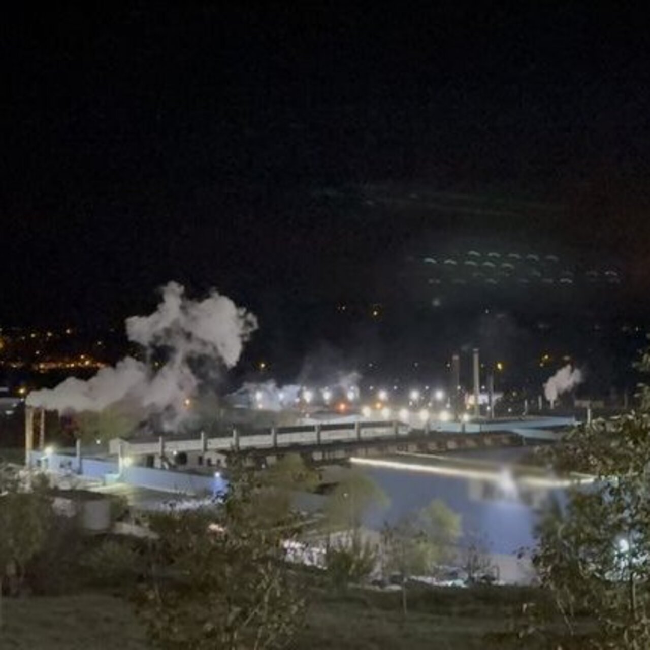 Kauçuk fabrikasında 32 işçi gazdan etkilendi