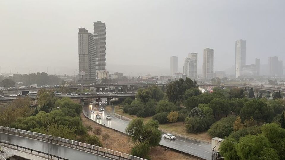 İzmir'de yağışa teslim!