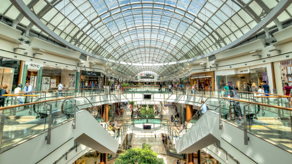 "AVM ve zincir marketler haftada 1 gün tatil edilmeli"