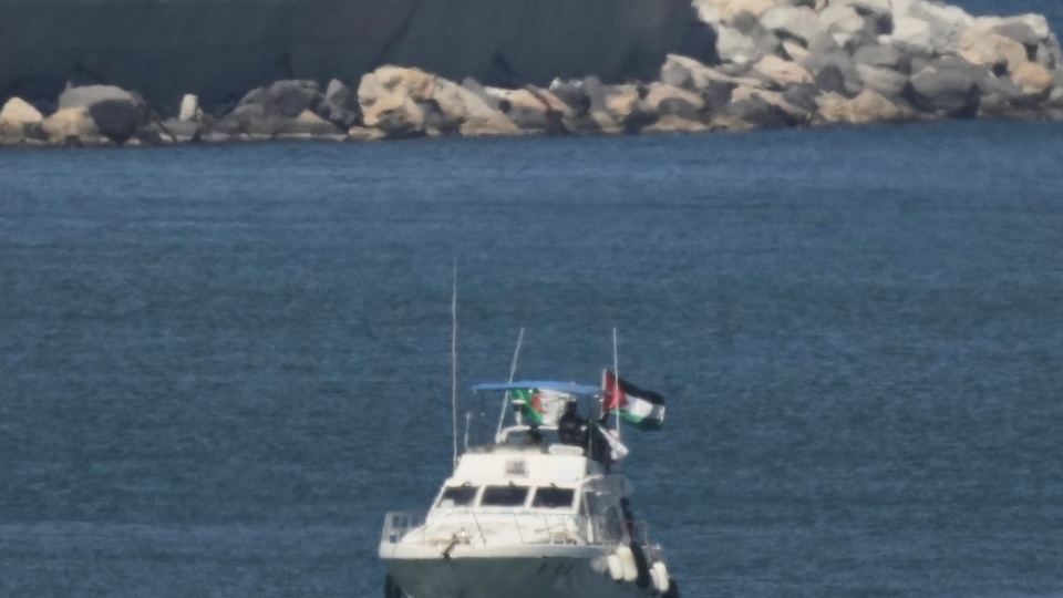 Gazze'ye yardım götüren aktivistlere terör muamelesi