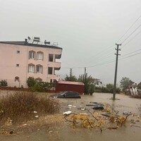 Muğla'da sağanak sonrası sel!