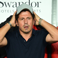 Emre Belözoğlu'ndan istifa sinyali!