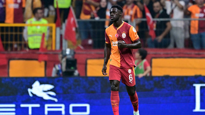 Galatasaray derbide 10 kişi kaldı!