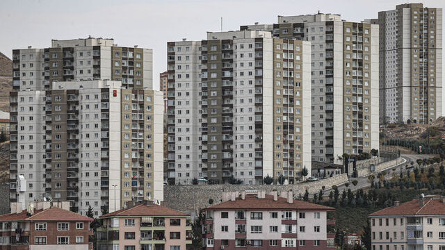 Memleketle birlikte yükselen apartman!