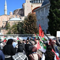 Ayasofya'dan Eminönü'ne Gazze yürüyüşü