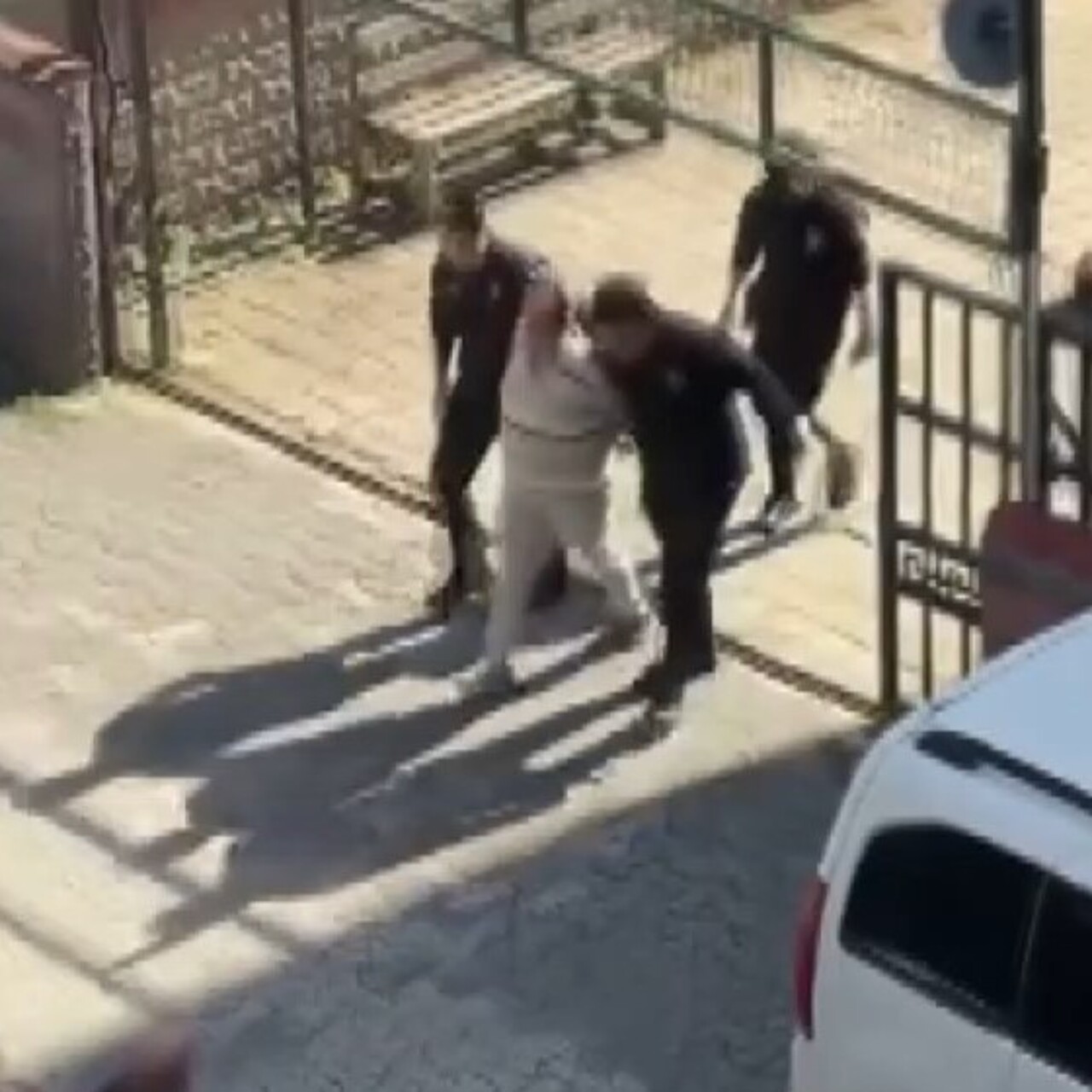 İstanbul'da gürültü kavgasında cinayet! | Güncel Haber