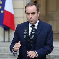 Fransa'da yeni hükümet kuruldu