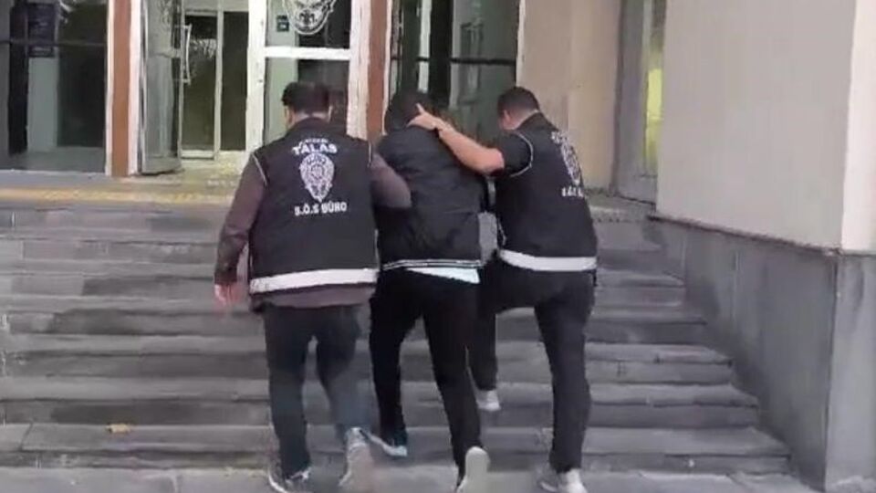 Siber operasyon: 567 gözaltı