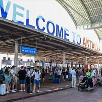 Antalya'ya 9 ayda gelen turist 14 milyonu aştı